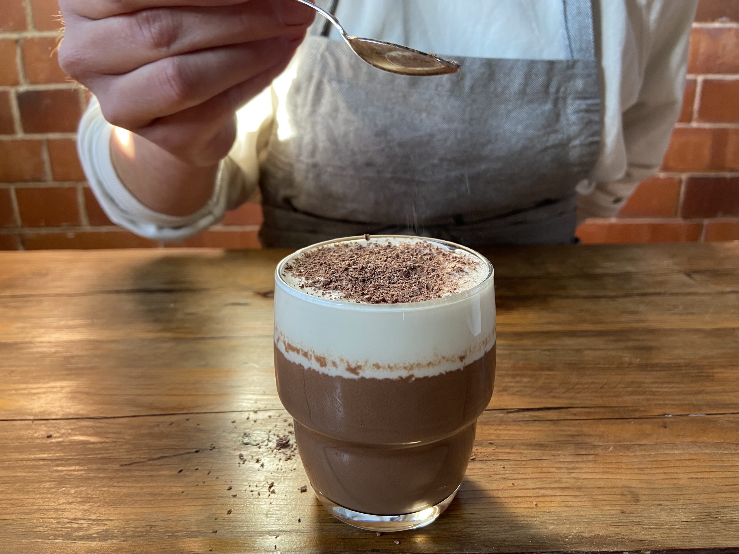 We are going to share our drinking chocolate home recipes. One of them is prepared directly in the cup. The other allows us to prepare a bigger batch of hot chocolate.