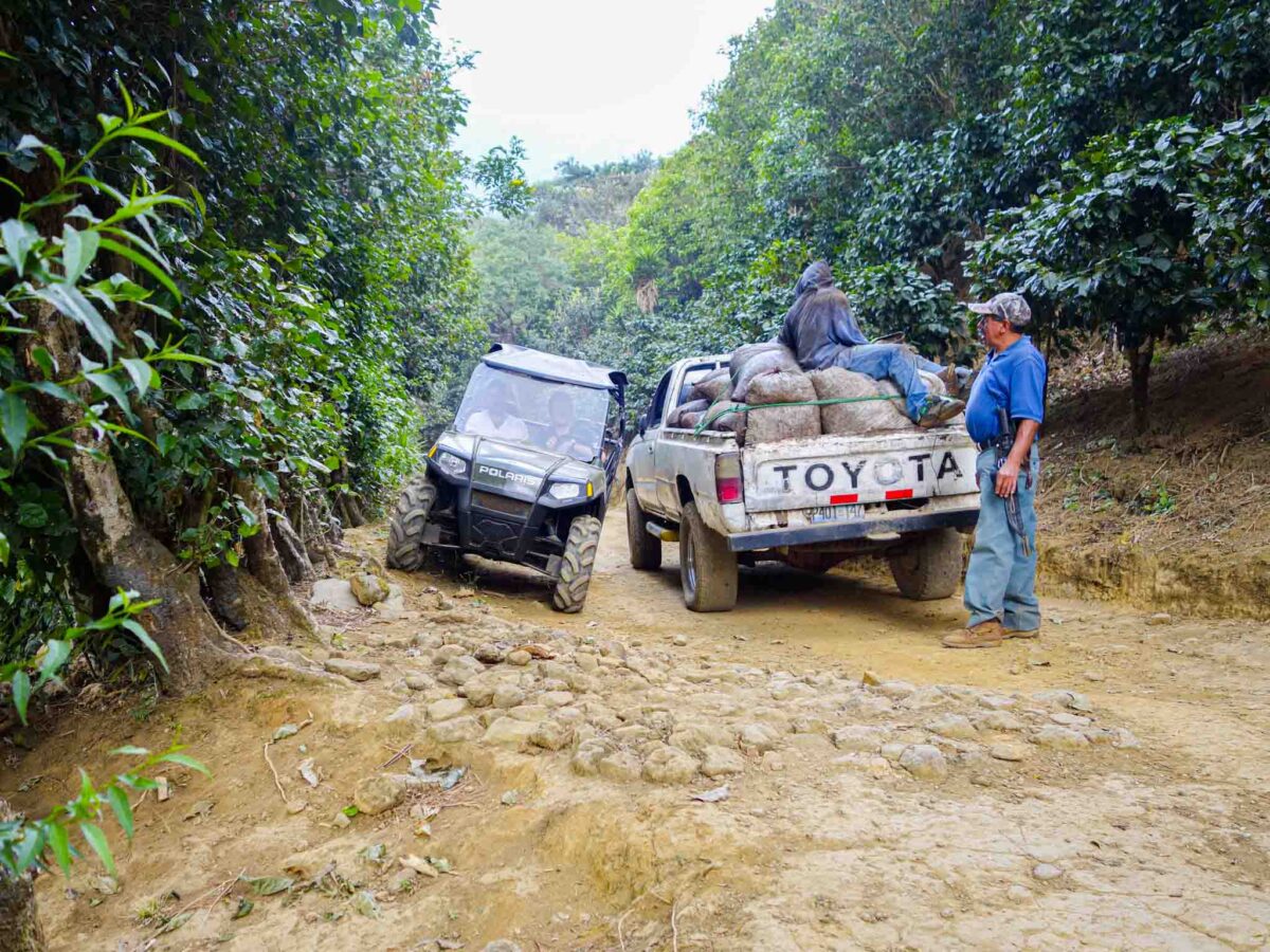 El Salvador La Cabaña 3x4-3